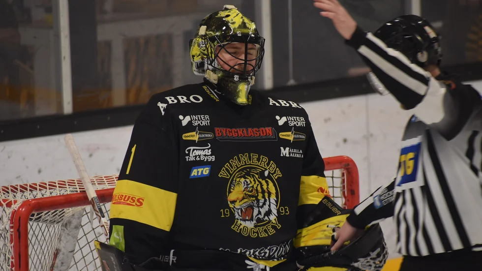 Robin Christoffersson är tillbaka i målet för VH mot Huddinge.