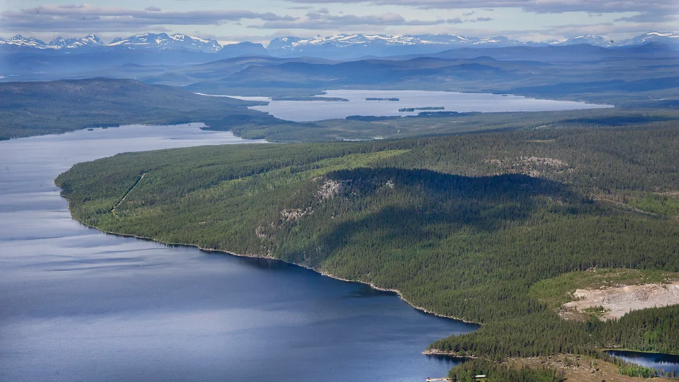 Grunden till alla stridigheter runt en gruva i Kallak ligger i berggrunden på bilden. En malmfyndighet av hög kvalitet. 