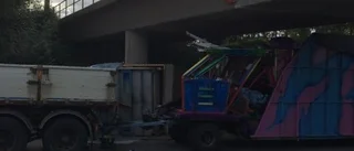 Karuseller åkte in i viadukt