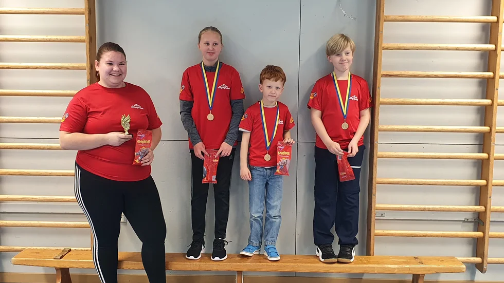 Överiga resultat från Motalas bågskyttar: Sam Ringkvist, 263 poäng i klassen barbow knatte herrar, Maya Hedlund 397 poäng i klassen barebow knatte damer, Ronja van Gerwen 312 poäng i klassen barbow cadett damer.
