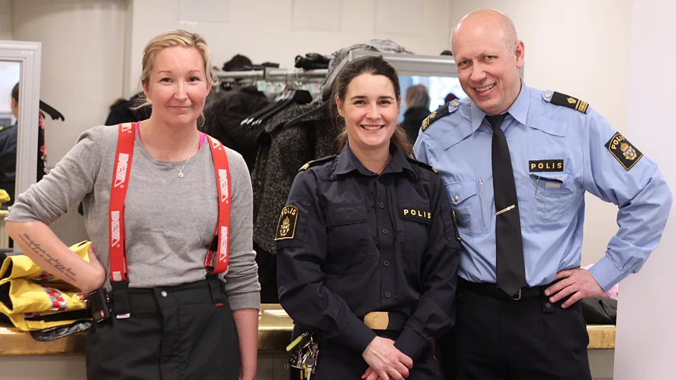 Kristina Frank, räddningstjänsten Norsjö. Cecilia Ramstedt, polisen Skellefteå och Bo Sandström, lokal polis i Norsjö fanns på plats under mässan. 
