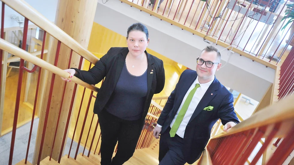 Emilia Hallin, (S), och Fredrik Stenberg, (S), har varit med i beslutsprocessen kring kulturskolan. 