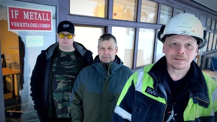 SD-politikern Ulf Karlström backas upp av bland annat kollegorna Lars Karlsson och Mikael Lindberg.