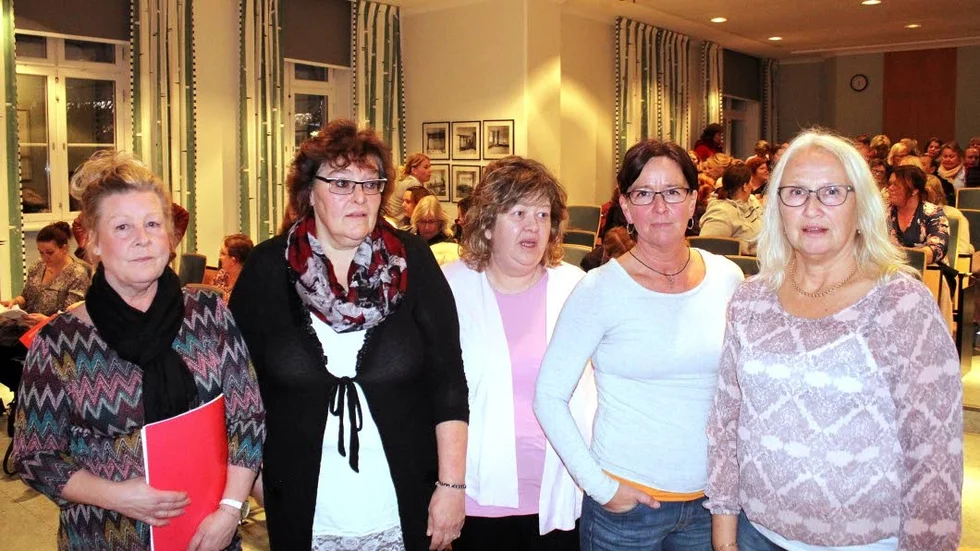 Initiativtagarna till protestmötet i torsdags: Åsa Blid, Annika Stenman, Agneta Karlsson, Maria Melin och Anette Andersson.