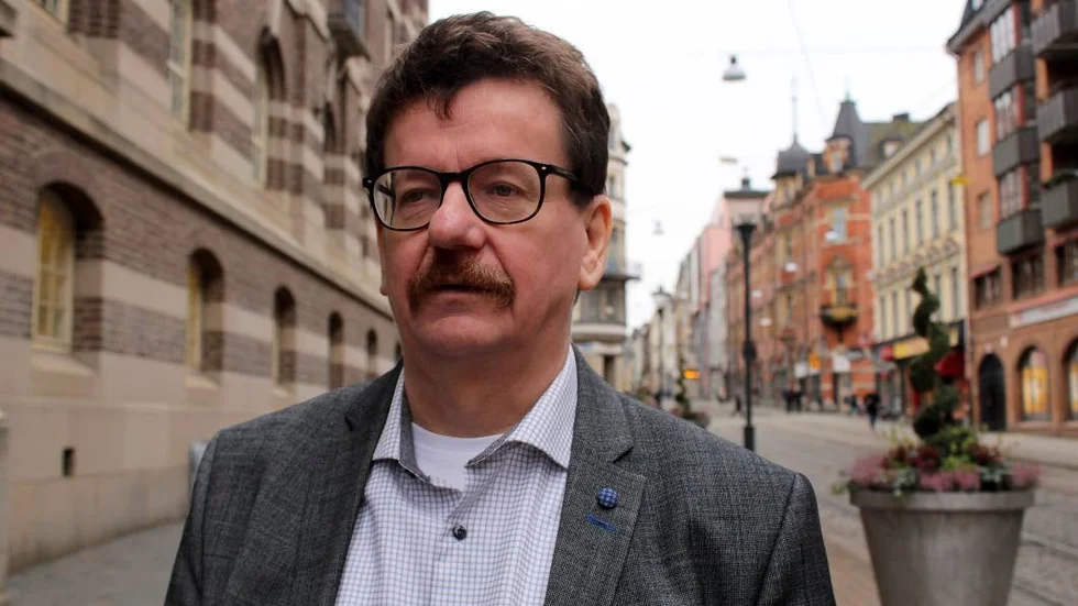 Kommunalråd Lars Stjernkvist (S) håller med om att det behövs en genomgång.