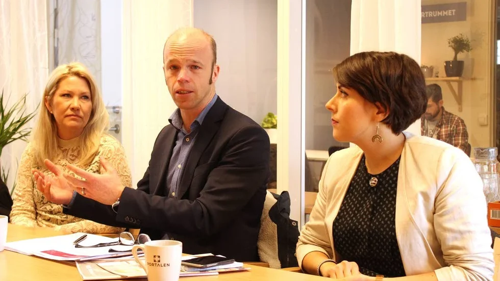Intressant! Anders Kessling och Milischia Rezai från Arbetsmarknadsdepartementet tycker att "Trygga hem" som Petra Blom Andersson initierat är viktigt.