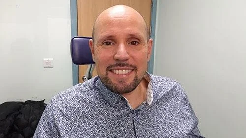 Steve Verze från London har fått ett 3D-printat öga på Moorfields Eye Hospital.