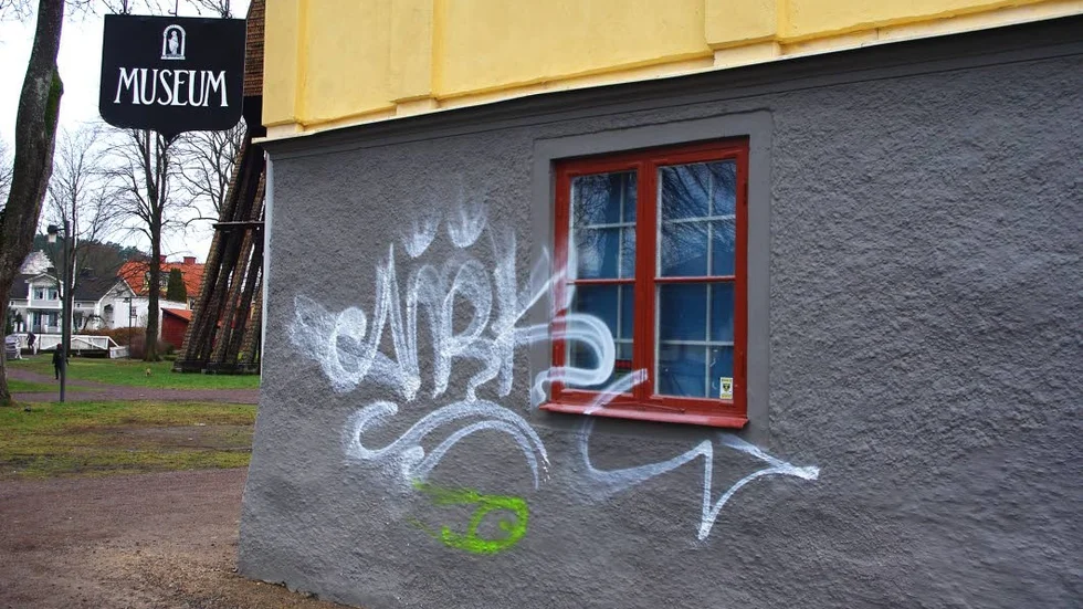 Historiska byggnades drabbades hårt av klotter i höstas.