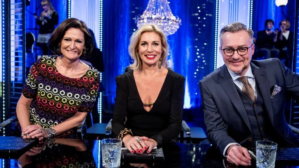 Det är som juryordförande i underhållningsprogrammet "Let's dance" i TV4 vi är vana vid att se honom. Här tillsammans med kollegorna Cecilia Lazar och Ann Wilson.