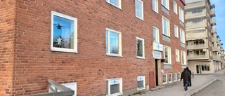 Kvinnan gjorde motstånd – blev hennes räddning: Finns det spår från gärningsmannen på offrets kläder? 