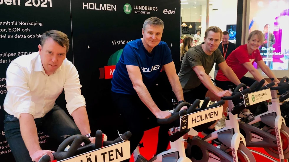 Här trampas det för fullt. Socialdemokratiske lokalpolitikern Olle Vikmång kämpar tillsammans med Nils Ringborg, Holmen, Christian Claesson, Lundbergs och Marie Baryard från Eon.