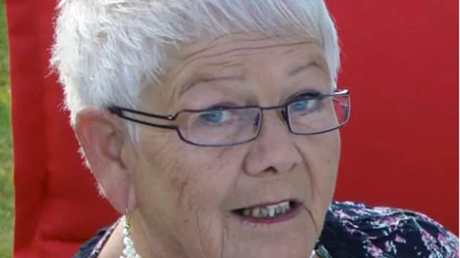  Anneli Holmlund