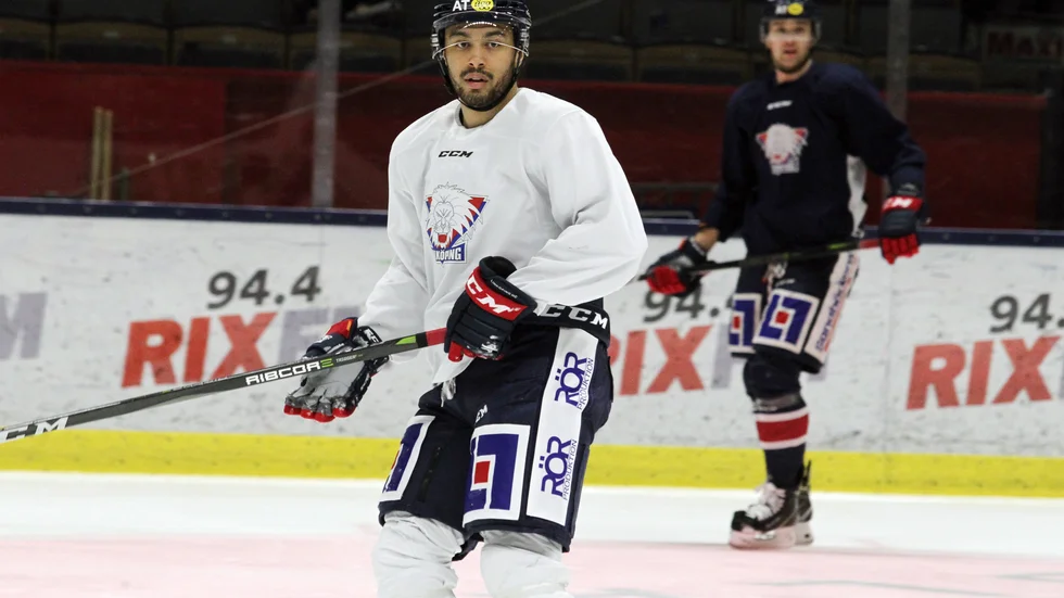 Josh Ho-Sang.