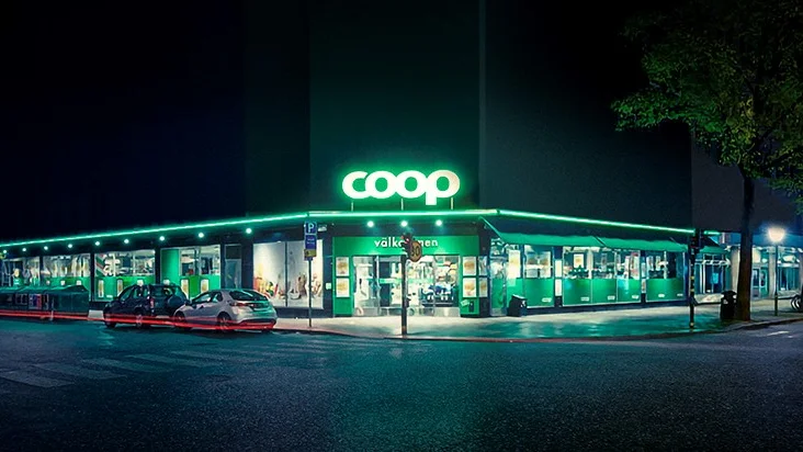 Coop

