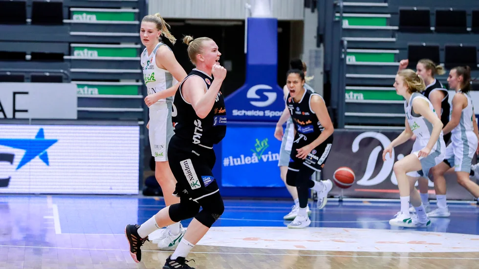 Allis Nyström fick jubla flera gånger mot Alvik.