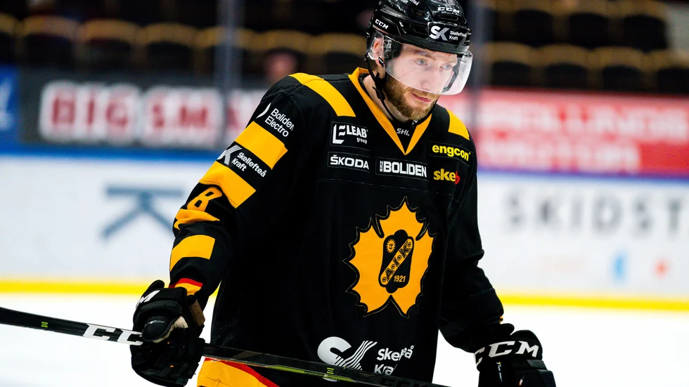 Petter Granberg missar premiären mot Leksand.