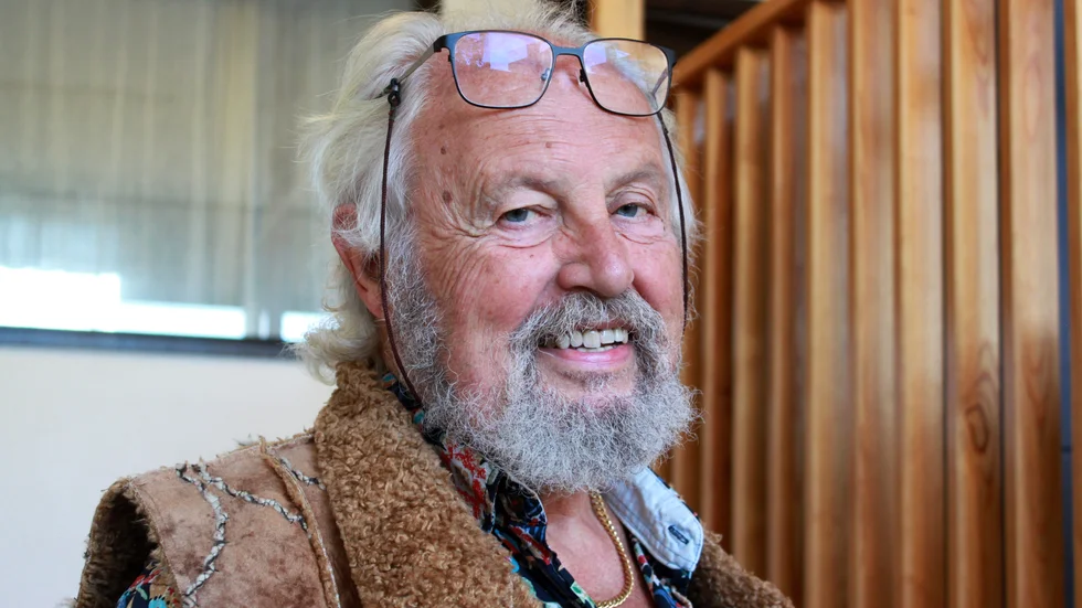 Lasse Öhman, ordförande i Sevedebygdens Musikförening, laddar för den märkligaste säsongen hittills. Den 26 september kommer Katarina och Svante Henryson - publiken är maxad till 50.