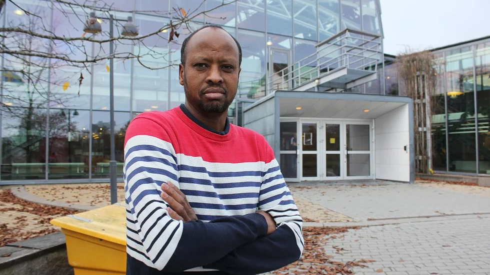 "Jag uppfattade det som att hon tyckte att jag var någon slags radikal islamist", säger Abshir Osman om tiden med Nyköpings toppmoderat Anna af Silén i regionfullmäktige.
