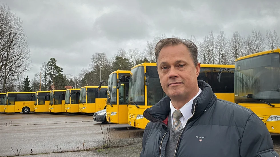 Stefan Eriksson, vd Gimo Buss AB: "Vi har investerat i 31 nya bussar för att kunna köra skoltrafiken."