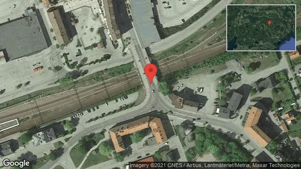 Flera fordon i olycka på väg 681