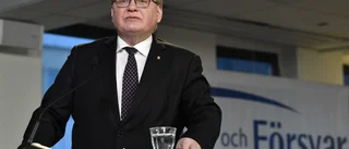 Hultqvist åkte på nyårsresa till Finland