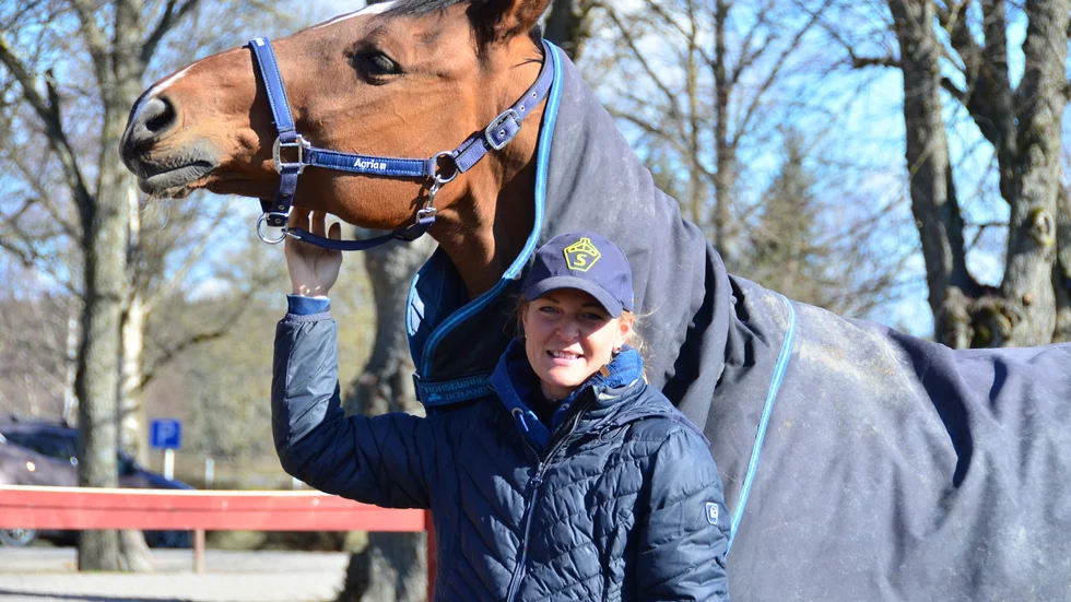Anna Freskgård och Fly Away gör sin andra internationella start i fälttävlan i år, den första efter pandemins utbrott. Ekipaget ska gå en fyrstjärnig kort klass i Belgien.