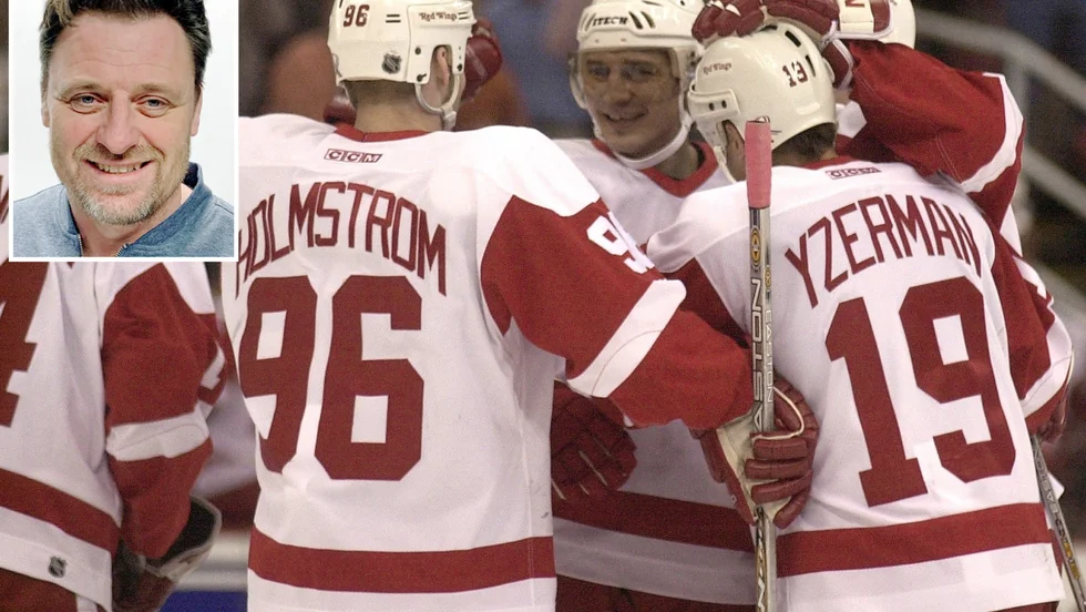 Sergei Fedorov, till höger i bild, blåste Torbjörn Lindberg Skarin (infälld) och de andra svenska spelarna på JVM-guldet 1989.
