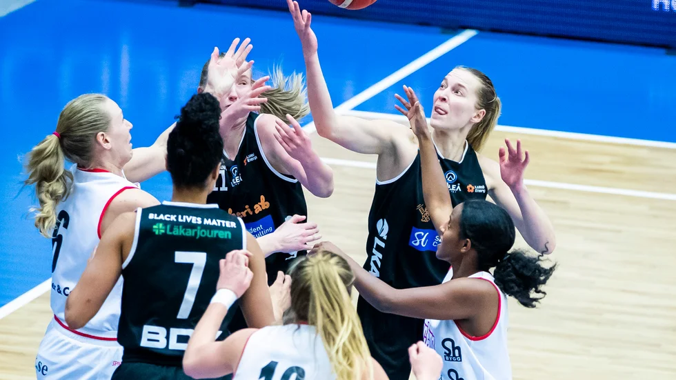 Luleå Basket spelar borta mot Mark.