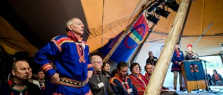 Valnämndens ordförande ifrågasätter rösträtt