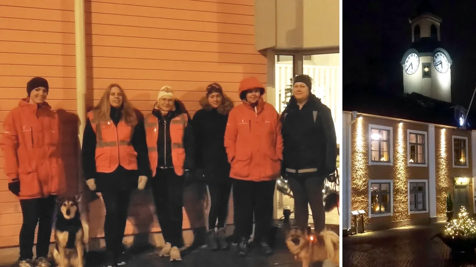 Nattvandrargänget i Östhammar under en runda. Till vänster initiativtagare Jessica Wahlström.