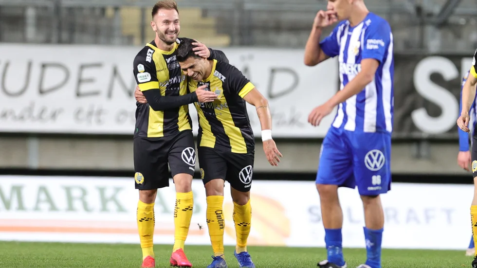 IFK Göteborg föll stort hemma mot Hammarby, där Muamer Tankovic blev tremålsskytt och klappades om av Paulo José De Oliveira.