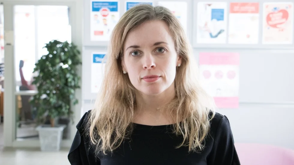 Therese Thunberg, biträdande smittskyddsläkare, säger att det inte är läge att ha fester just nu.