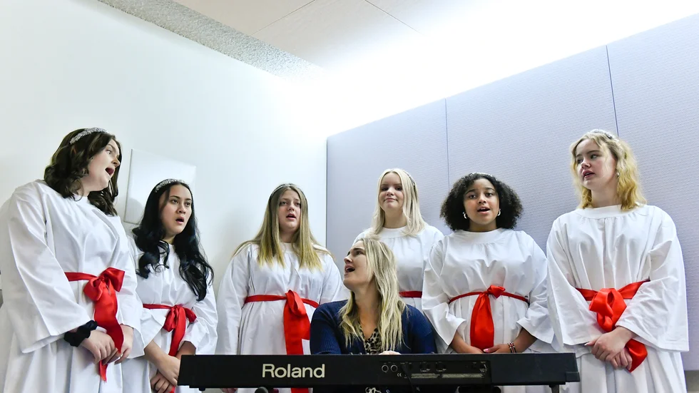 Snart sprider luciorna ljus och värme med sång och musik.