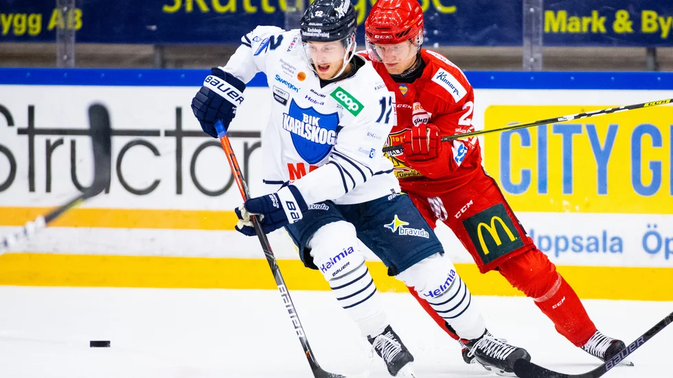 Oscar Pentler i Almtunas dress. I dag spelar han i Karlskoga.