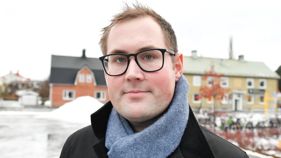 Fredrik Stenberg (S) informerades så sent som kvällen före om beslutet som Kristina Sundin Jonsson tagit.