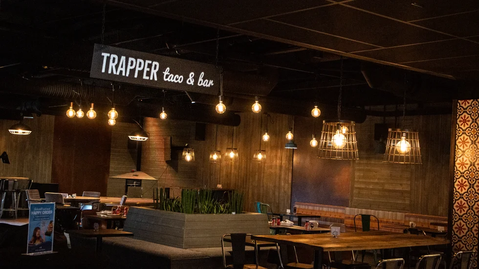 Trapper taco & bar är en av de restauranger som uppvisat allvarliga brister vid två separata inspektioner. 