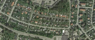 Nya ägare till 60-talshus i Katrineholm - 1 700 000 kronor blev priset
