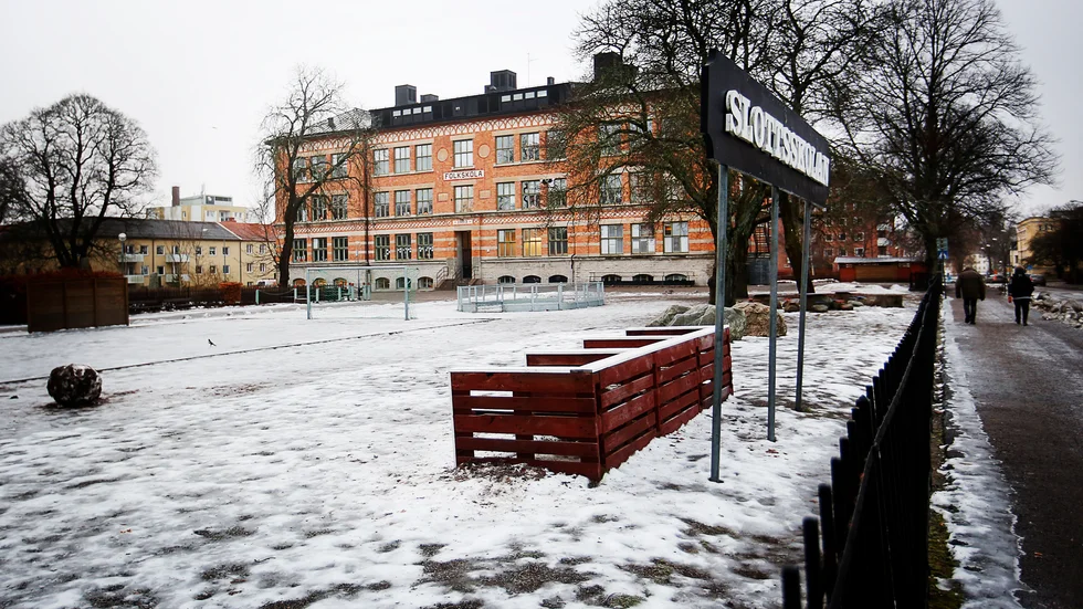 I den stora byggnaden på Slottsskolan i Eskilstuna gick värmepannan sönder på onsdagen och elever fick skickas hem.