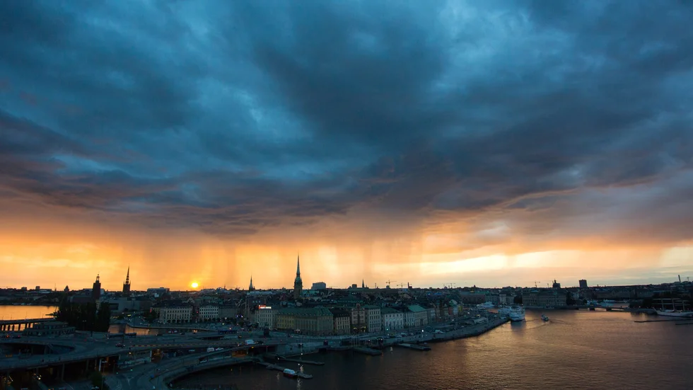 Regnskurar, men också lite sol väntas de närmaste tio dygnen. Arkivbild.