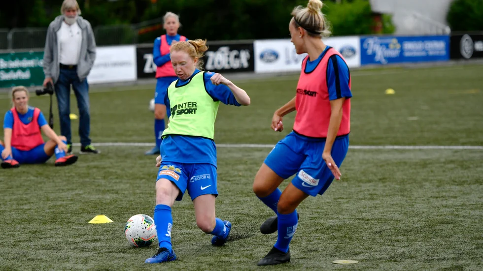 Nyförvärvet Caroline Murray får stå över matchen mot Älvsjö, men tror att lagen kommer prestera bra.