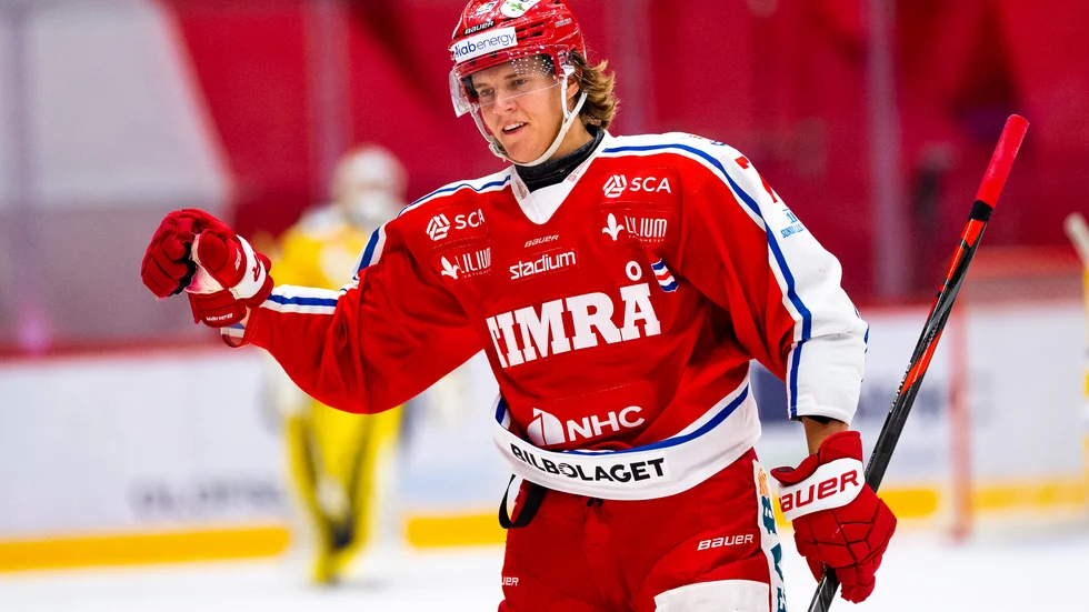 Marcus Hardegård har tillhört Timrå IK:s organisation i åtta år – men nu fortsätter karriären i Örebro. (Arkivbild)