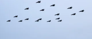 Julgransflygningar ska påminna om försvarsbehovet