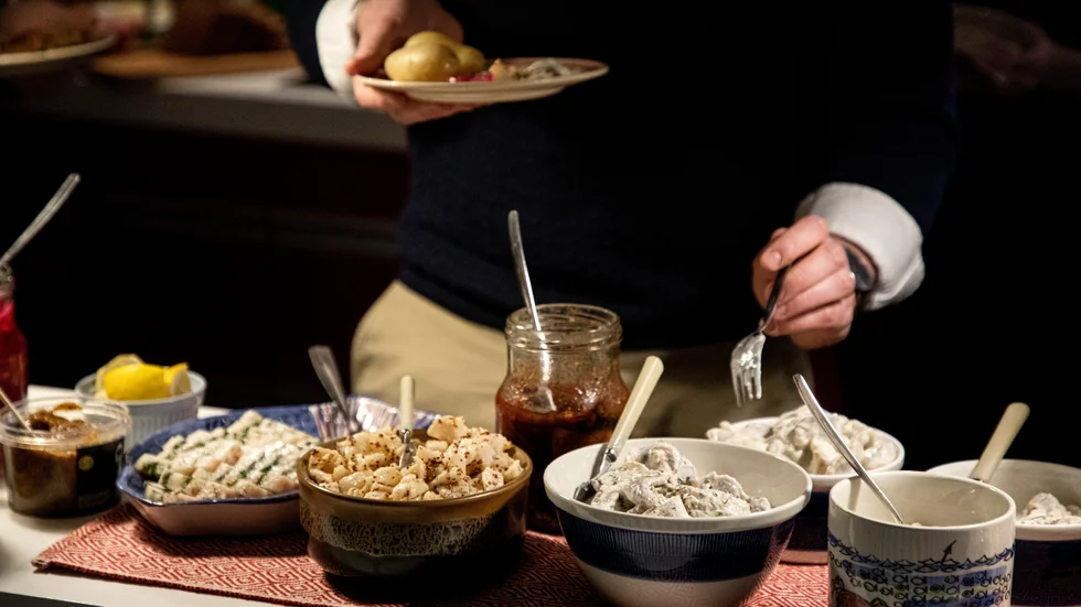 Ett sällskap på 16 personer smet från notan på en restaurang i Landskrona. Nu varnar en restaurang i Helsingborg för bedrägerier efter att samma sällskap troligtvis bokat in sig även hos dem. Arkivbild.