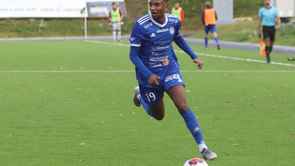 Berhane Samson var avstängd senast på grund av tre gula kort men är spelklar till hemmamötet med Rynninge.