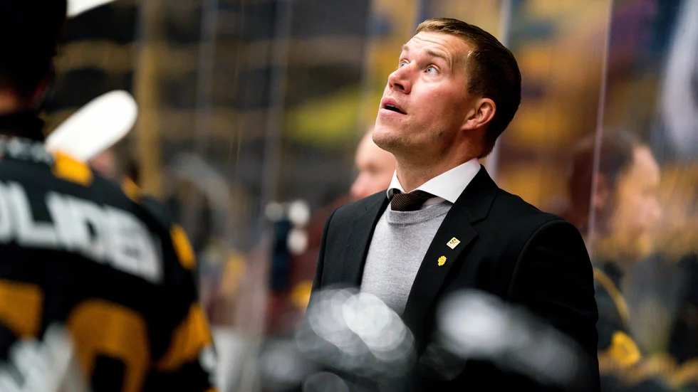 Andreas Falks Skellefteå AIK möter HV71 på torsdag, Växjö lördag, Frölunda måndag och därefter Färjestad och Linköping torsdag och lördag på hemmaplan. 