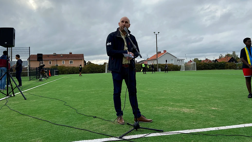 Rektor Henrik Wikehult talade sig varm om nyttan i skolan av att röra på sig.