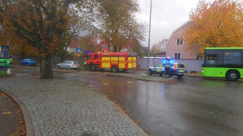  Olyckan inträffade vid rondellen vid Gullans gatukök.