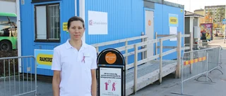 Här testar var tredje positivt för covid: "Hemskt"
