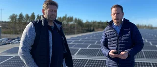 Häng med upp till enorma solcellsanläggningen på Riddermarks tak
