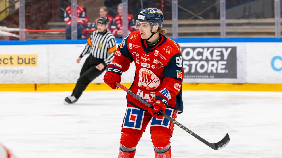 VIK:s Gustav Lindberg blev tvåmålsskytt mot Halmstad, men det räckte inte till seger den här gången.